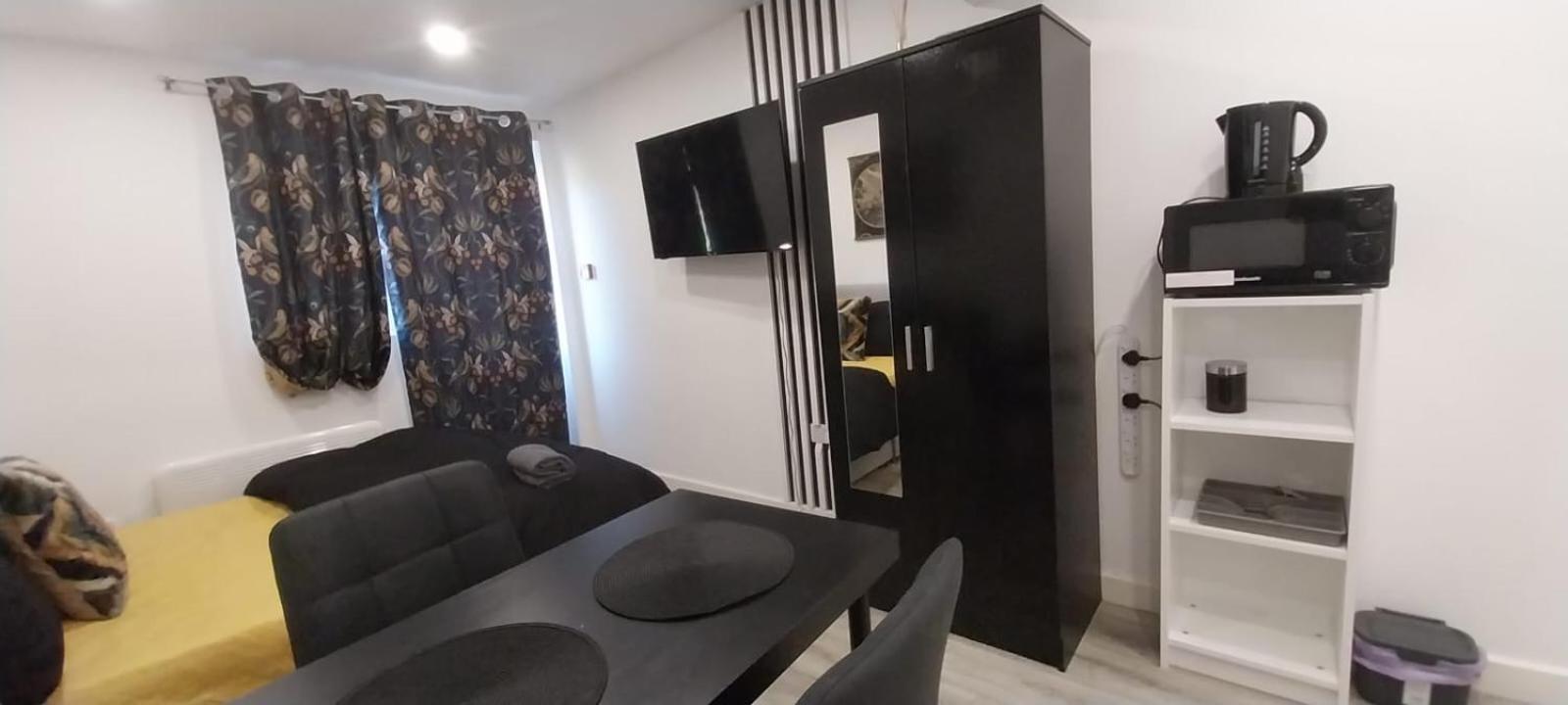 Stylish From Albergue *